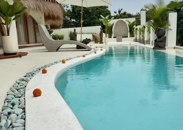 Villa Ayu Padang 05 *